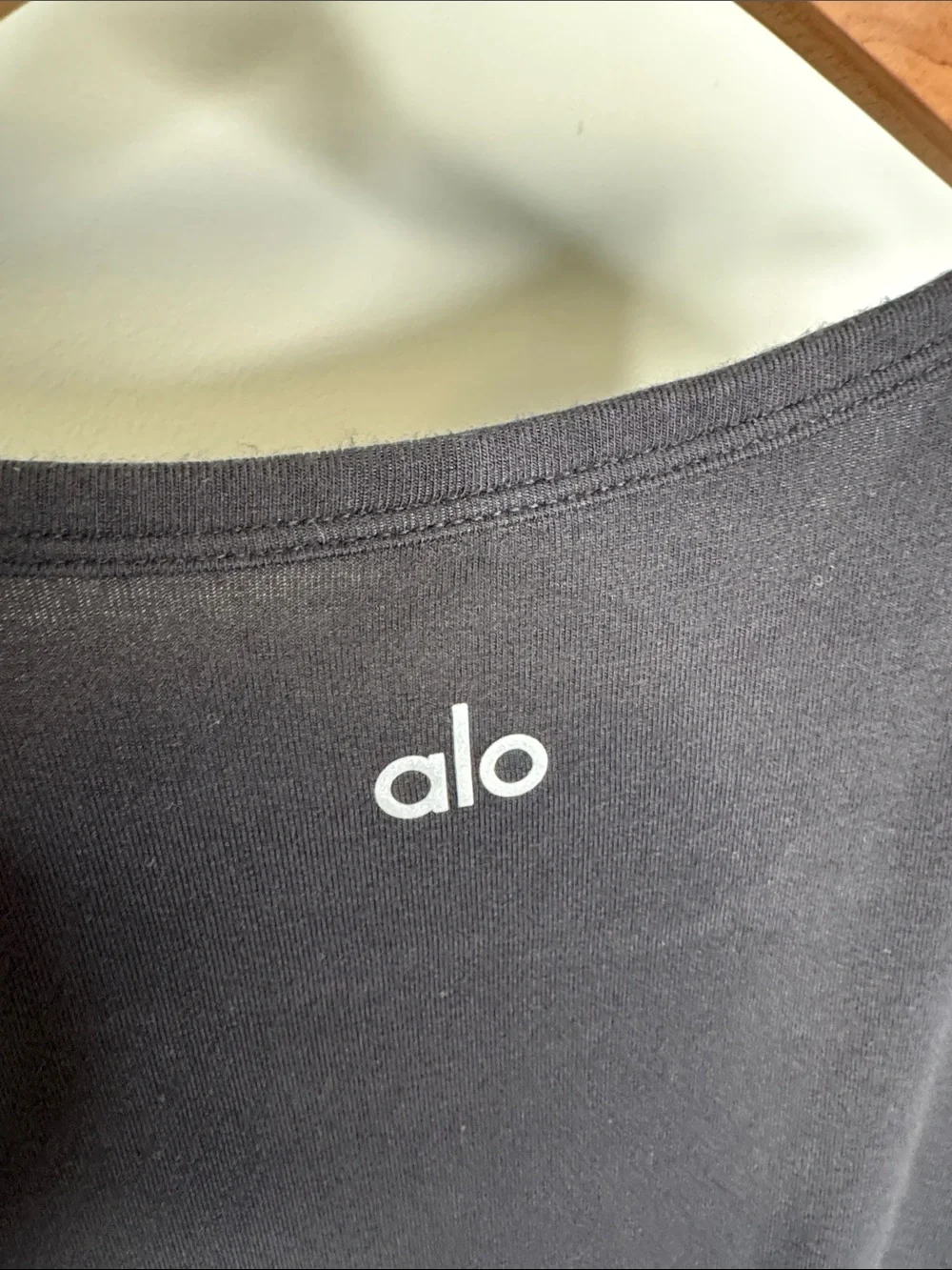 ALO Yoga Black Twist-Front Tank
